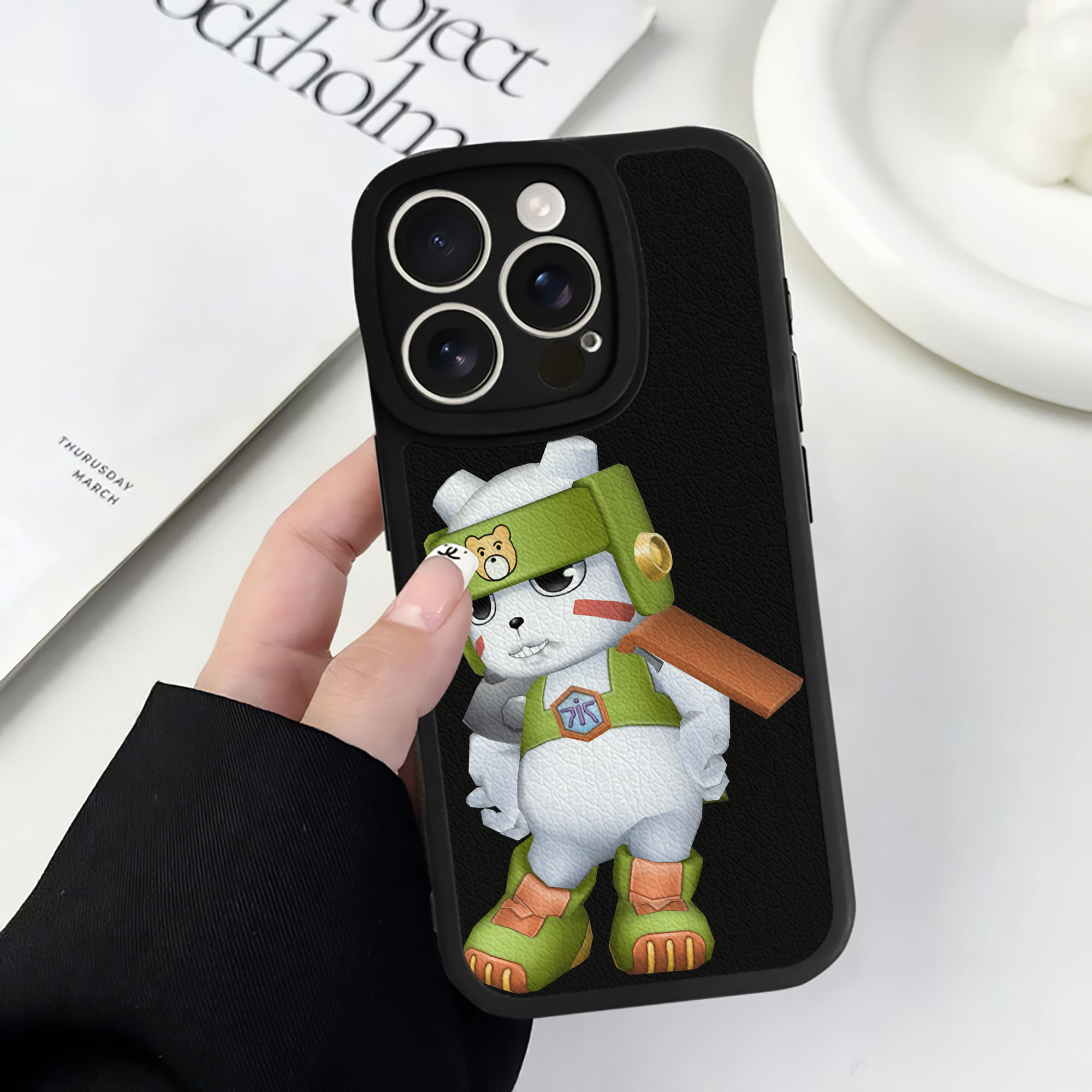 （画像用） Digimon デジタルモンスター/デジモン 【iPhone 16シリーズ対応】シリコンスマホケース（レザー調） 材質：シリコン